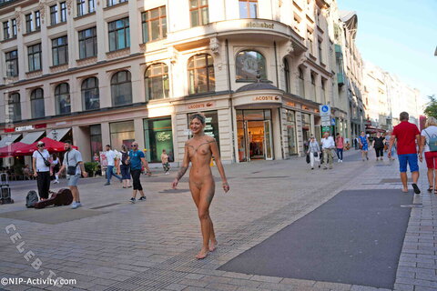 Nude in Public – Maria D - Series 1 - Part 2 NIP-Activity - 2026-08-24 - x100 (Leipzig)