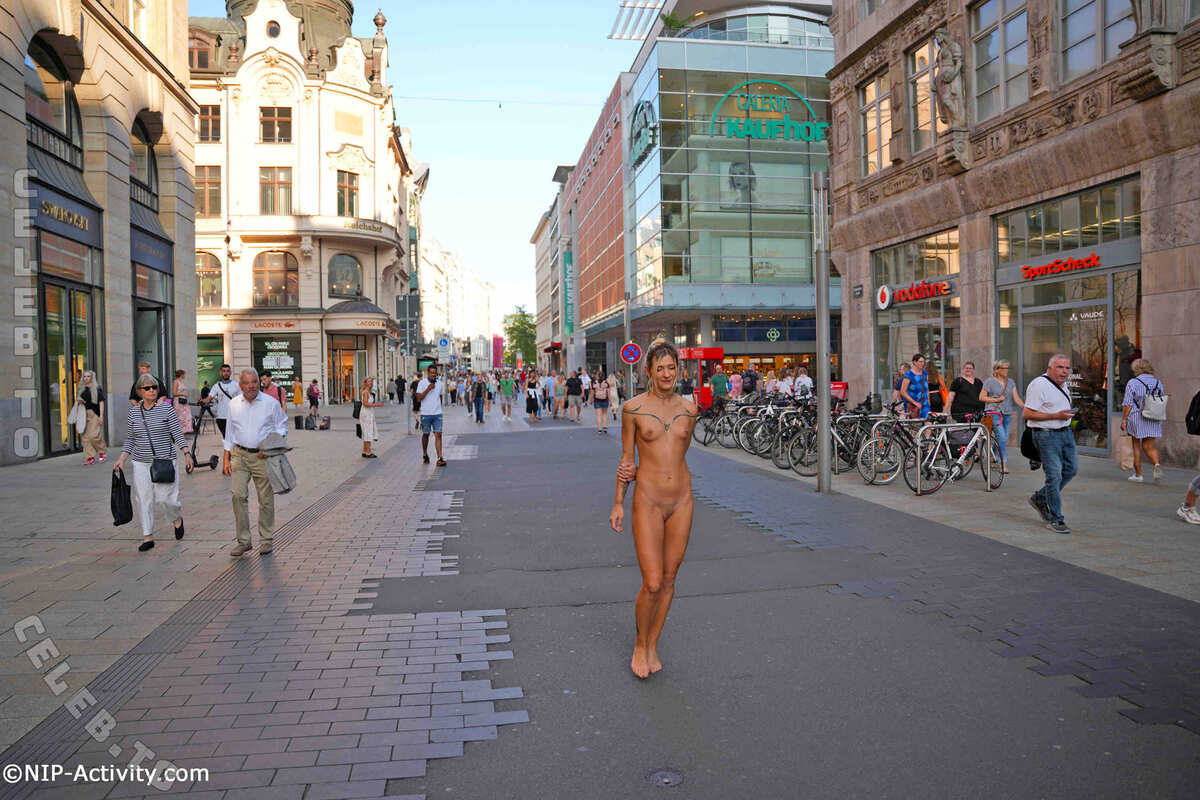 Nude in Public nude photo 11