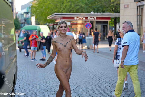 Nude in Public nude photo 88