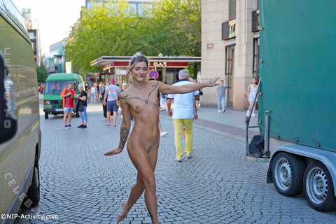 Nude in Public nude photo 86
