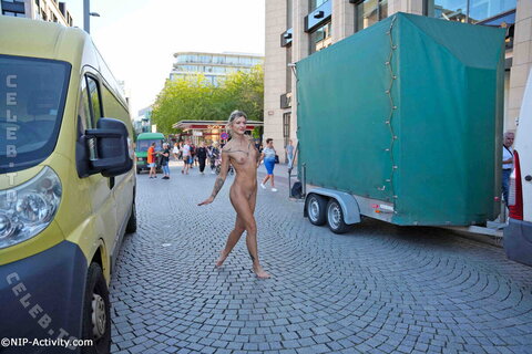 Nude in Public nude photo 84