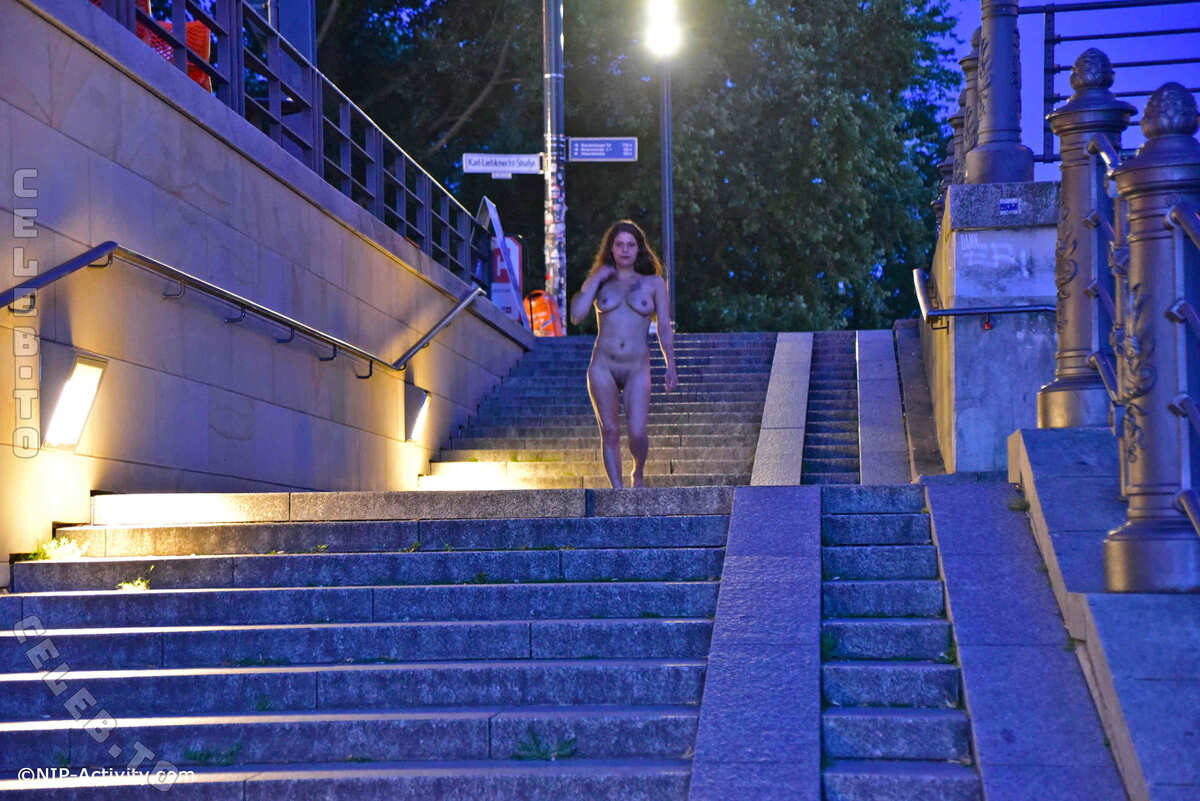 Nude in Public nude photo 11