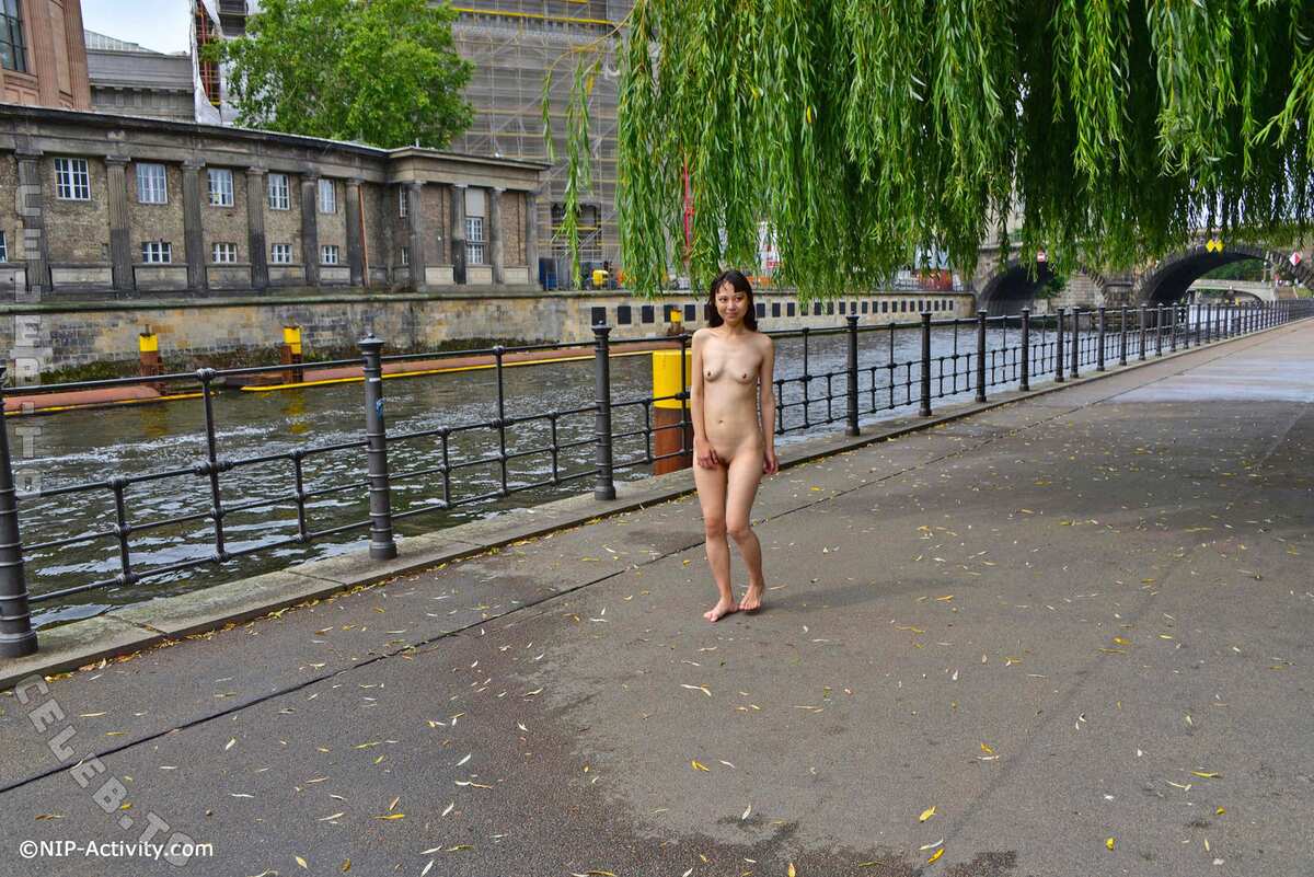 Nude in Public nude photo 3