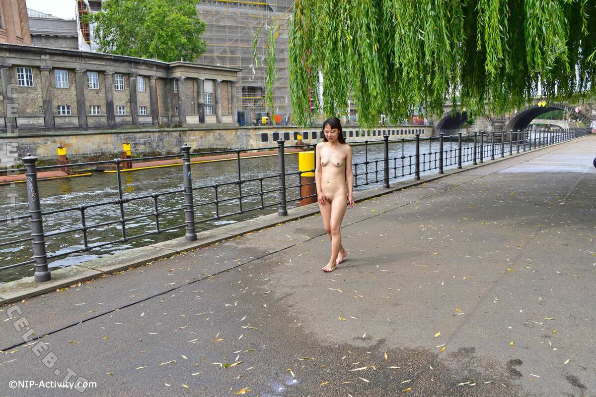 Nude in Public nude photo 4