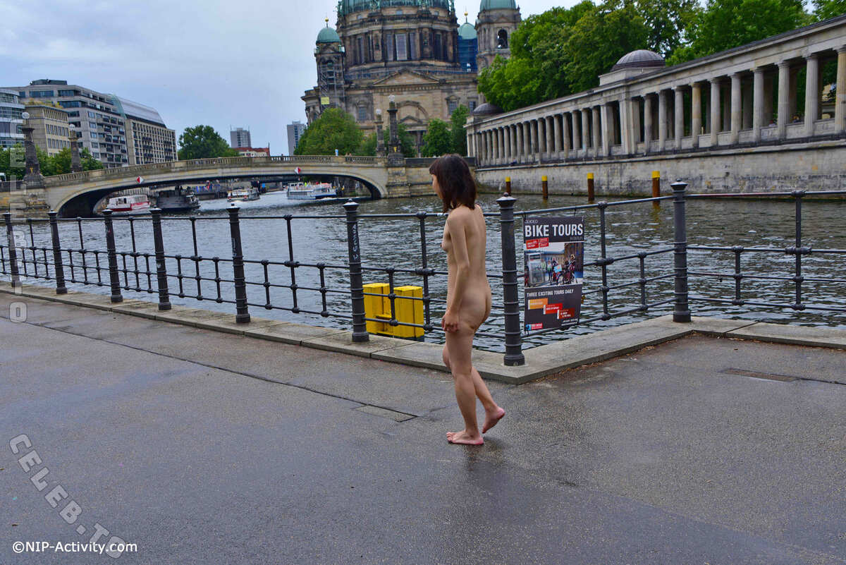 Nude in Public nude photo 2