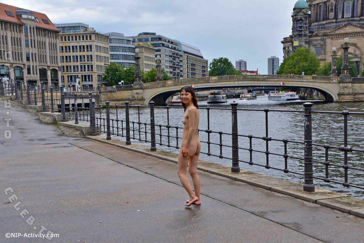 Nude in Public nude photo 5