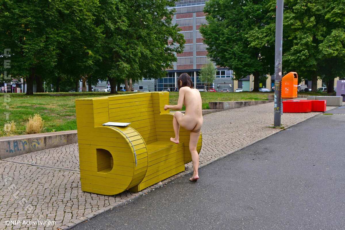 Nude in Public nude photo 13