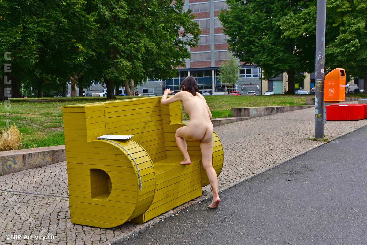 Nude in Public nude photo 14