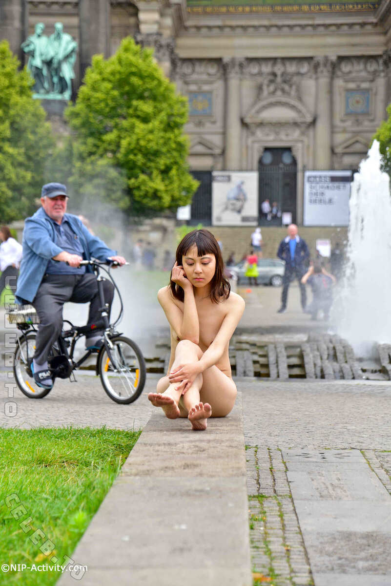 Nude in Public nude photo 15