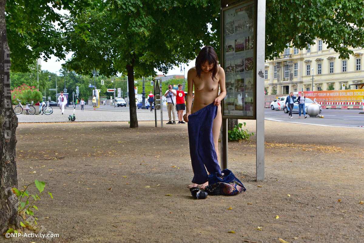 Nude in Public nude photo 12