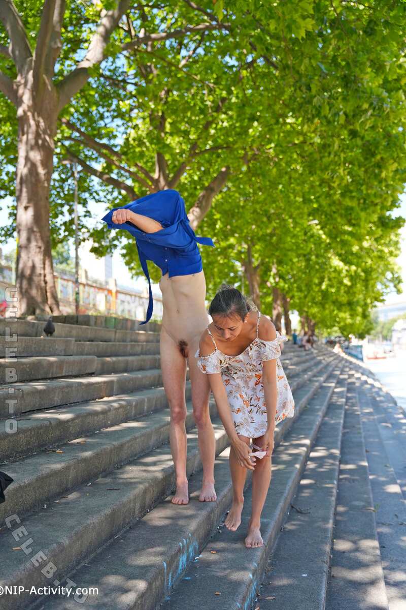 Nude in Public nude photo 16