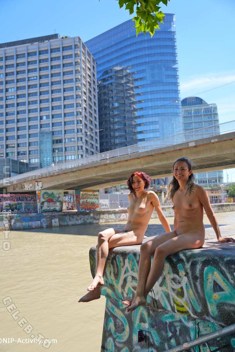 Nude in Public nude photo 20