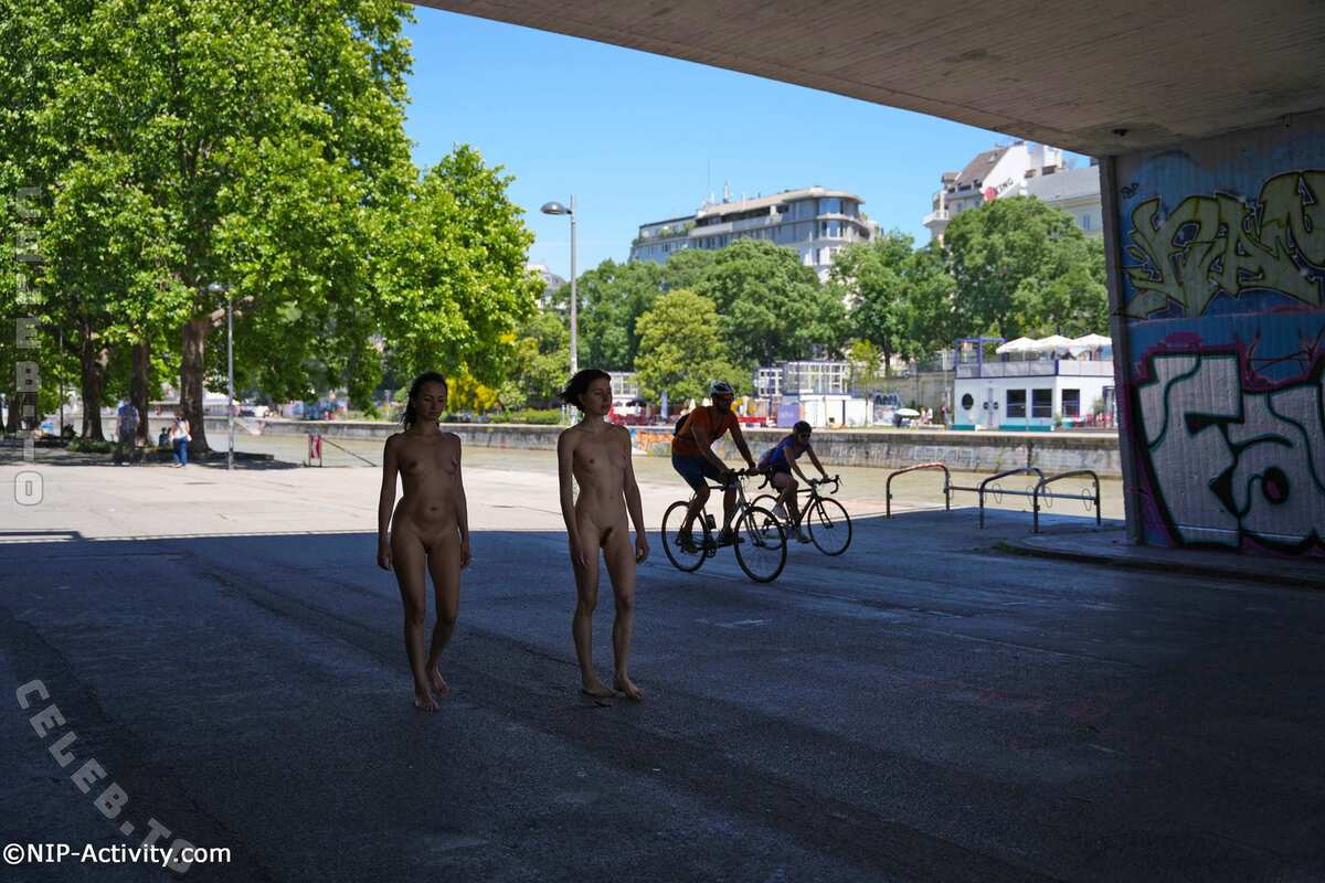 Nude in Public nude photo 9