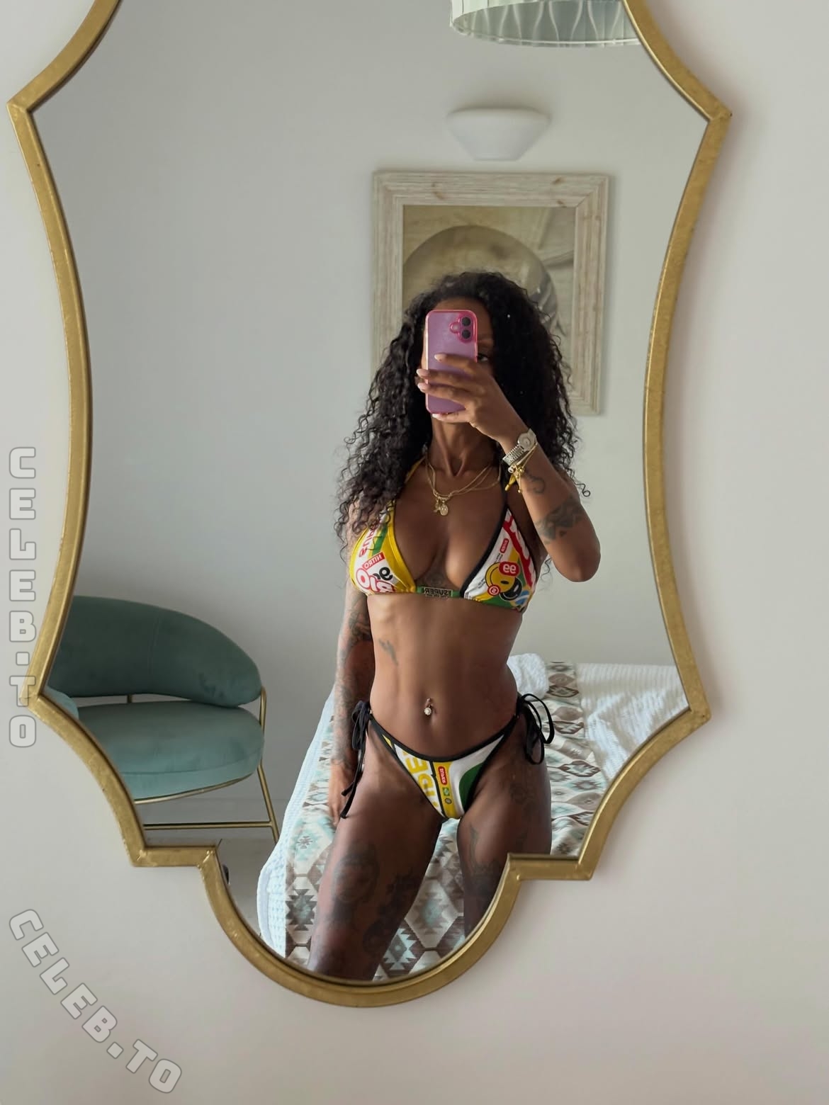 Nura Habib Omer nude photo 3