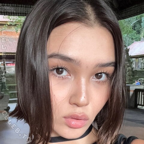 Nuray Adilbek – She is from Kazakhstan and has a sweet face.