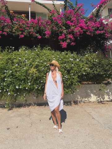 Nurcan Bingöl nude photo 6