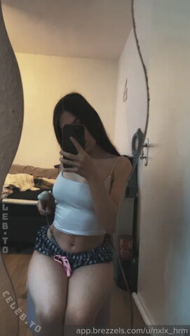 nxlx_hrm nude photo 12