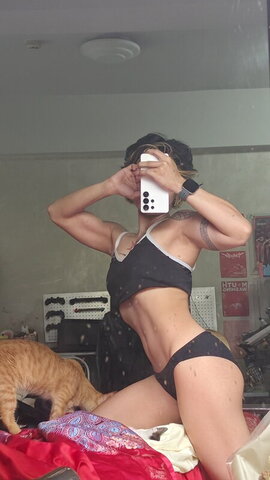 Nyaaati New (1 photo)