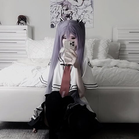 nyauseea nude photo 2