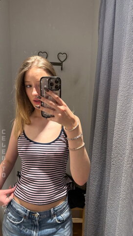 Nylaamriaa nude photo 11