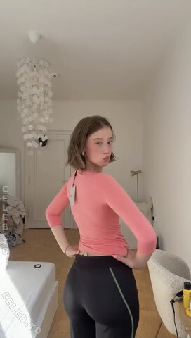 Nylaamriaa nude photo 3