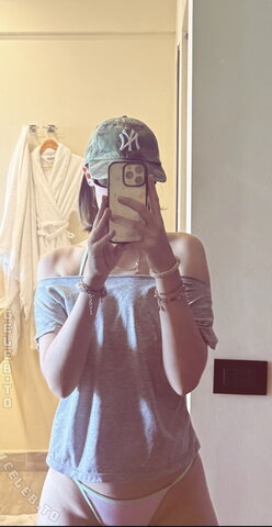 Nylaamriaa New (1 photo)