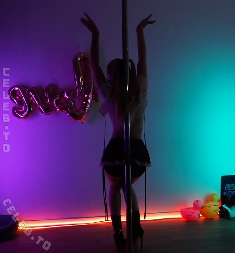 Nyny_x nude photo 10