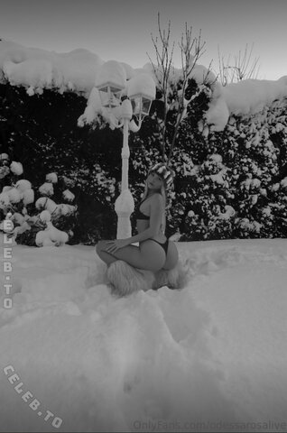 Odessarosalive nude photo 12