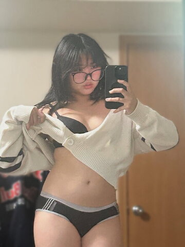 OffbrandTea nude photo 6