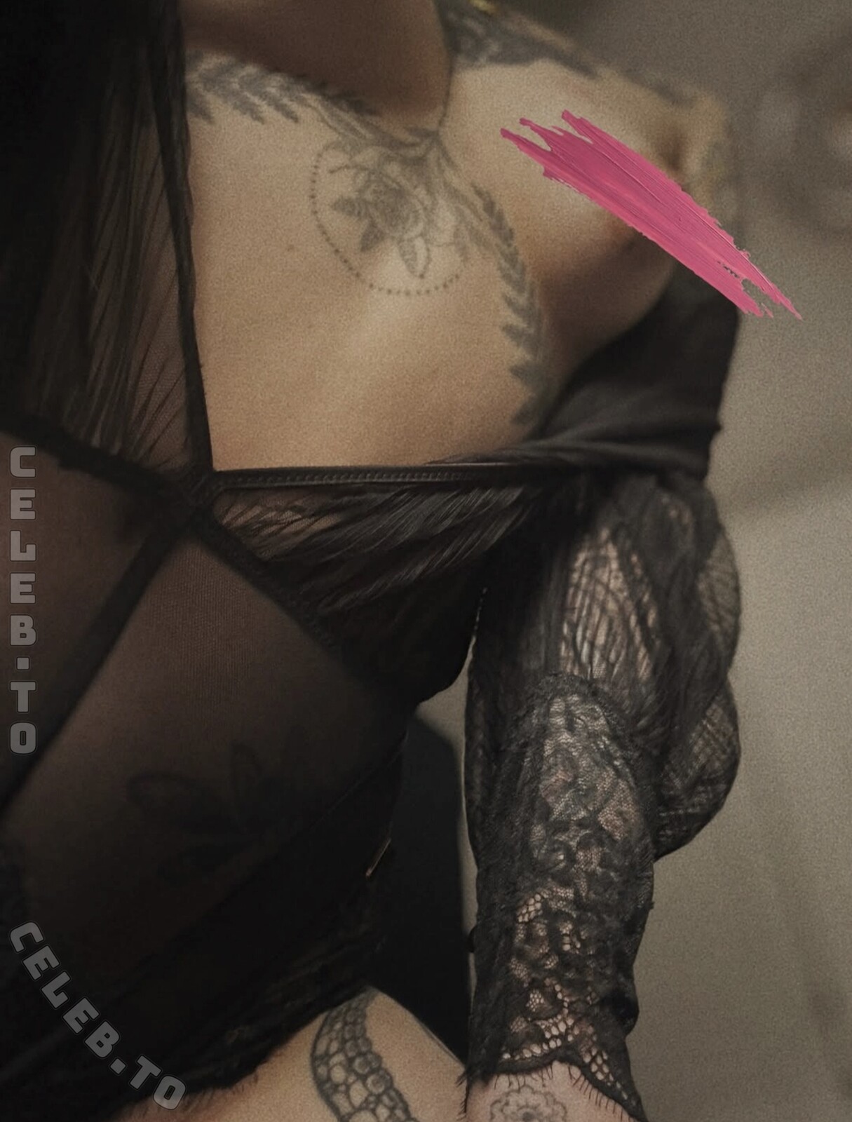 Ohmymind nude photo 5