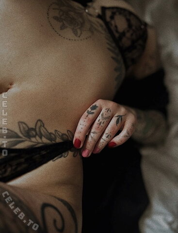 Ohmymind nude photo 3