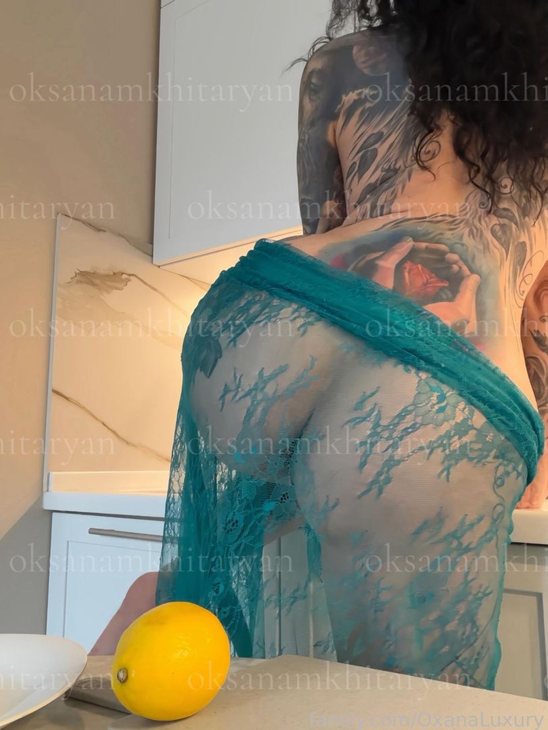 Oksana Mkhitaryan nude photo 7