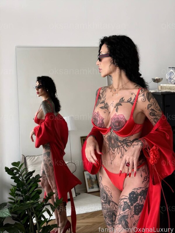 Oksana Mkhitaryan nude photo 16