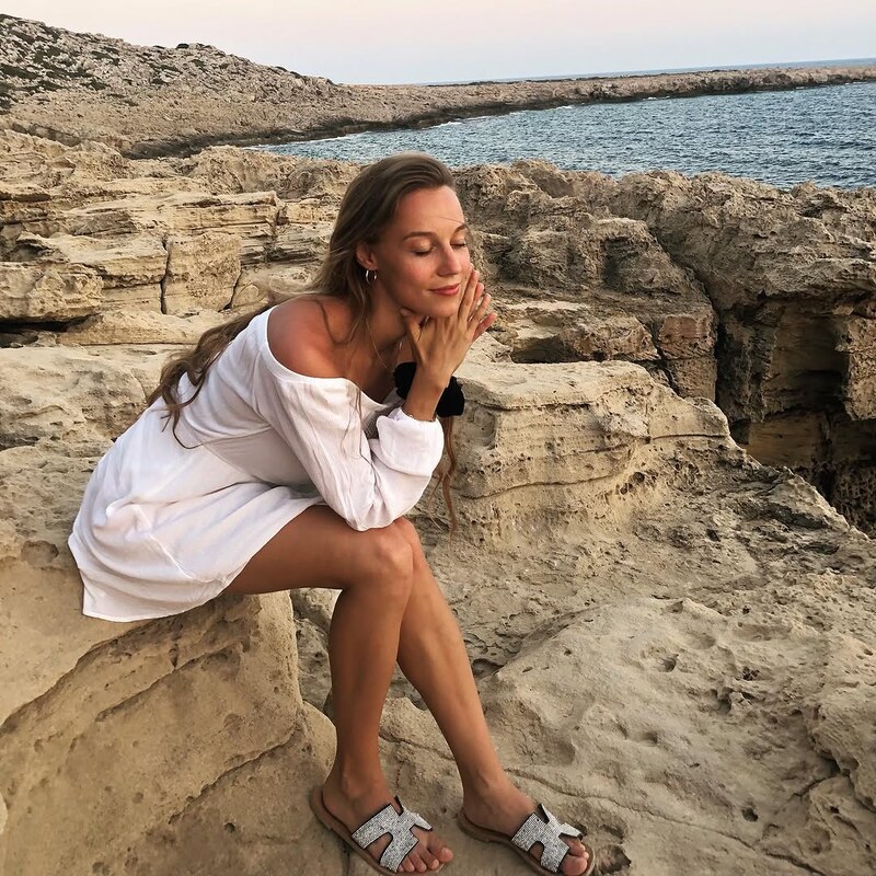 Olaczka nude photo 18