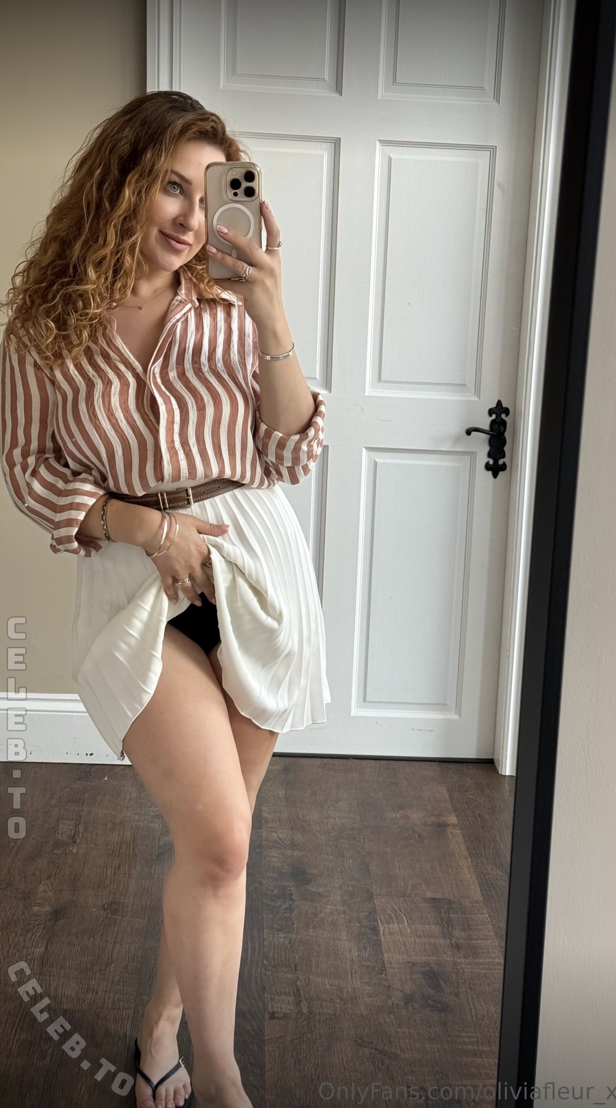 Olivia Fleur nude photo 2