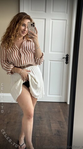 Olivia Fleur nude photo 10