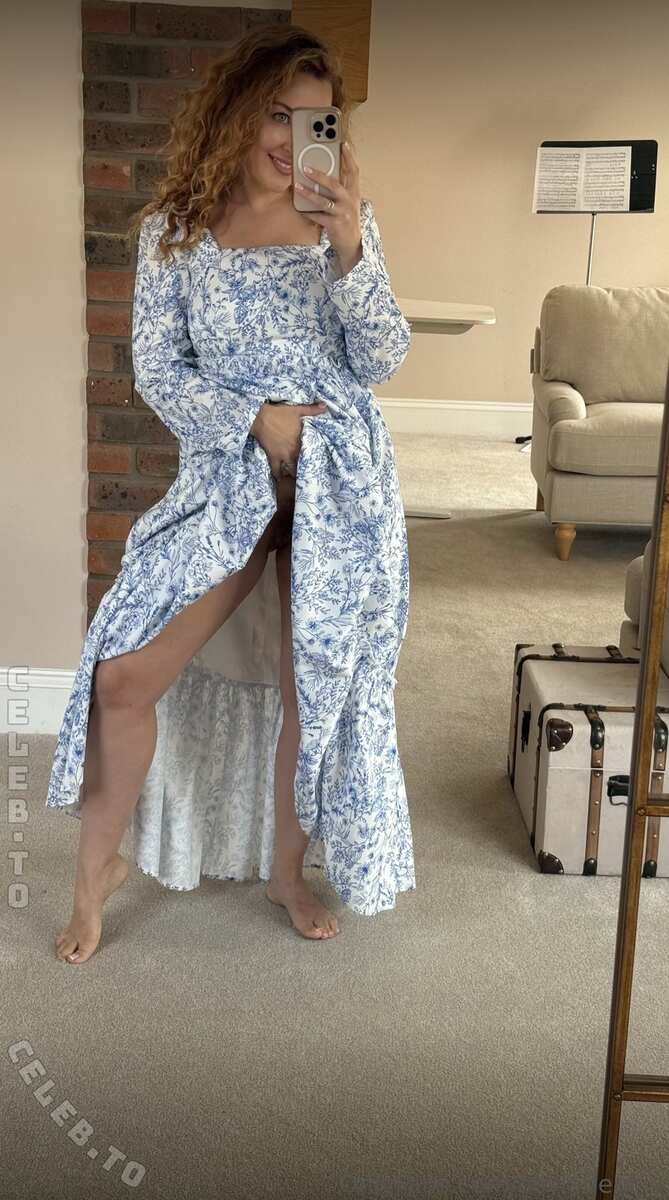 Olivia Fleur nude photo 5