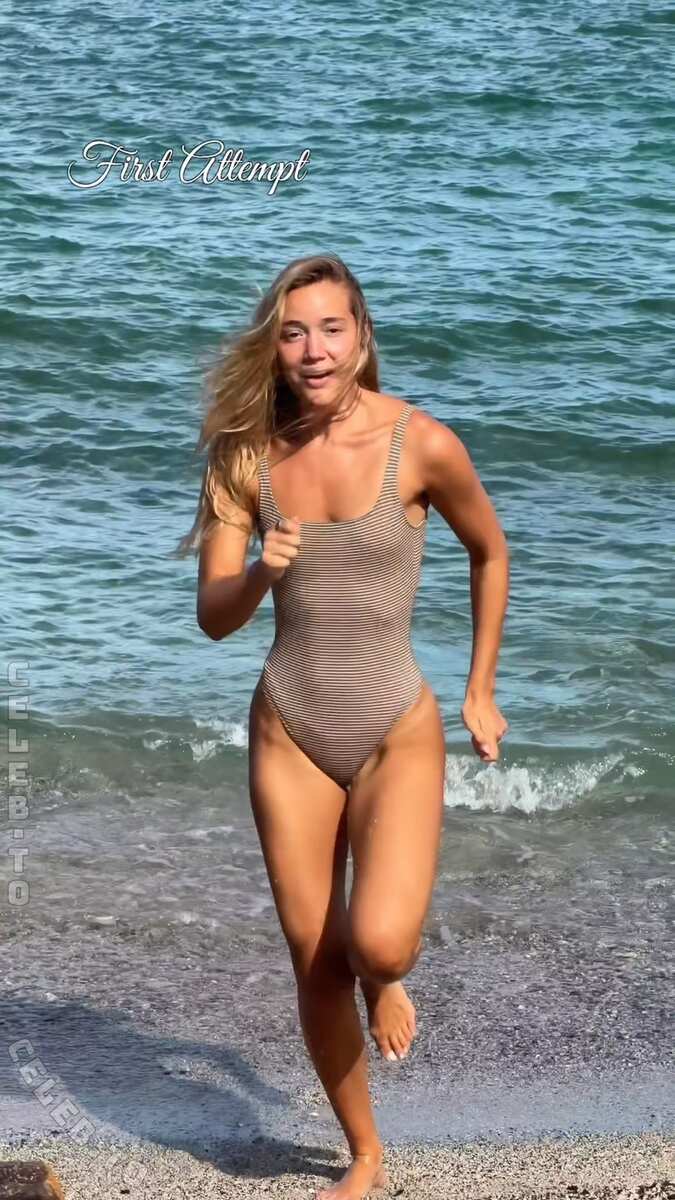 Olivia Ponton nude photo 3