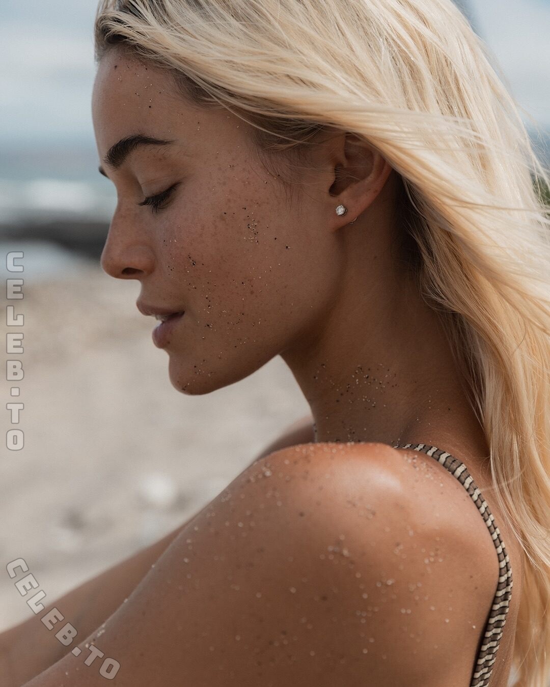 Olivia Ponton nude photo 9
