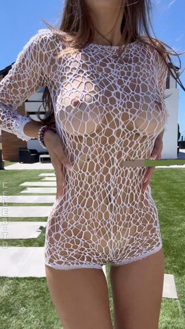 Olivia Quinn nude photo 3