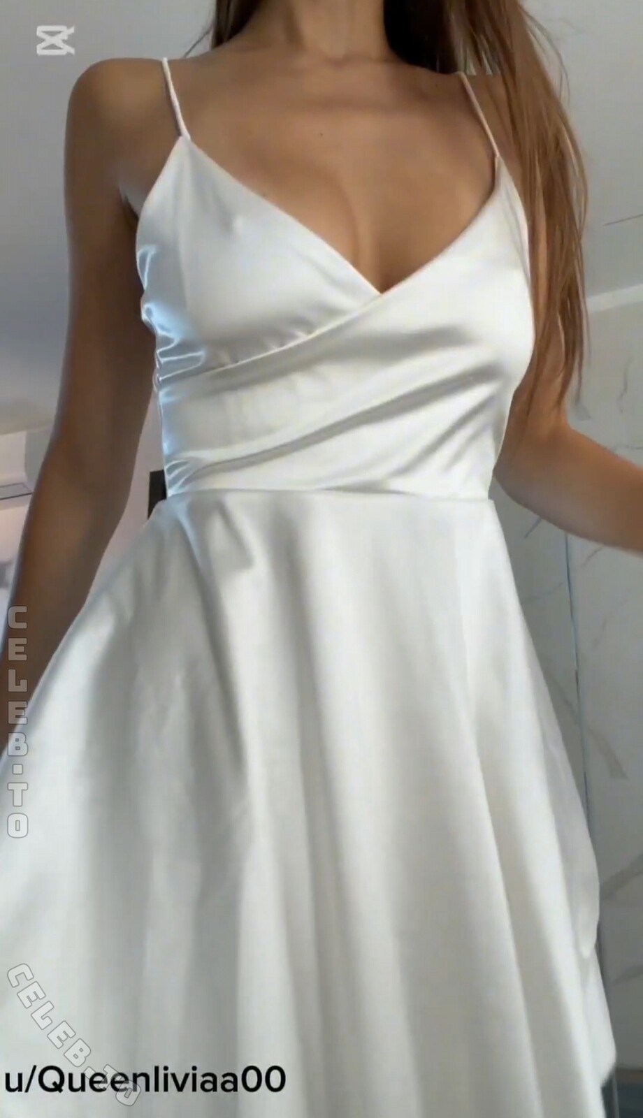 Olivia Quinn nude photo 1