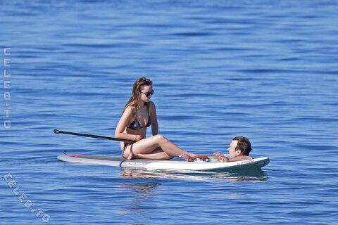 Olivia Wilde nude photo 17