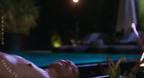 Olivia Wilde nude photo 87