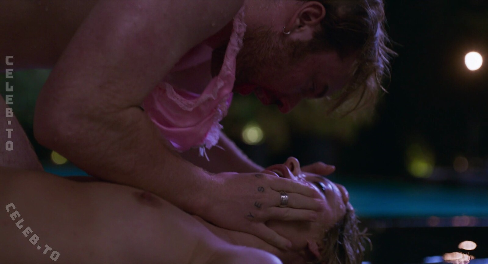Olivia Wilde nude photo 23