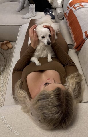 oliviahbls nude photo 56