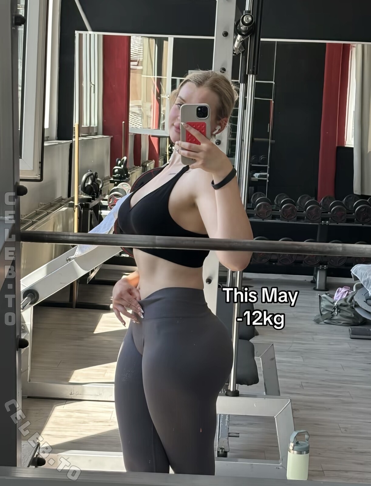 oliviahbls nude photo 5