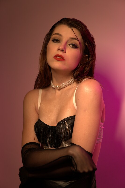 Olyashaa nude photo 6