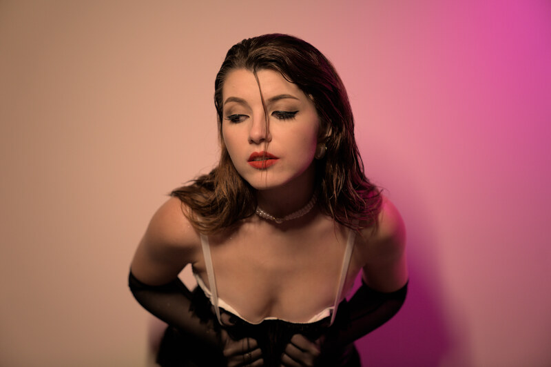 Olyashaa nude photo 17