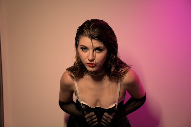 Olyashaa nude photo 18