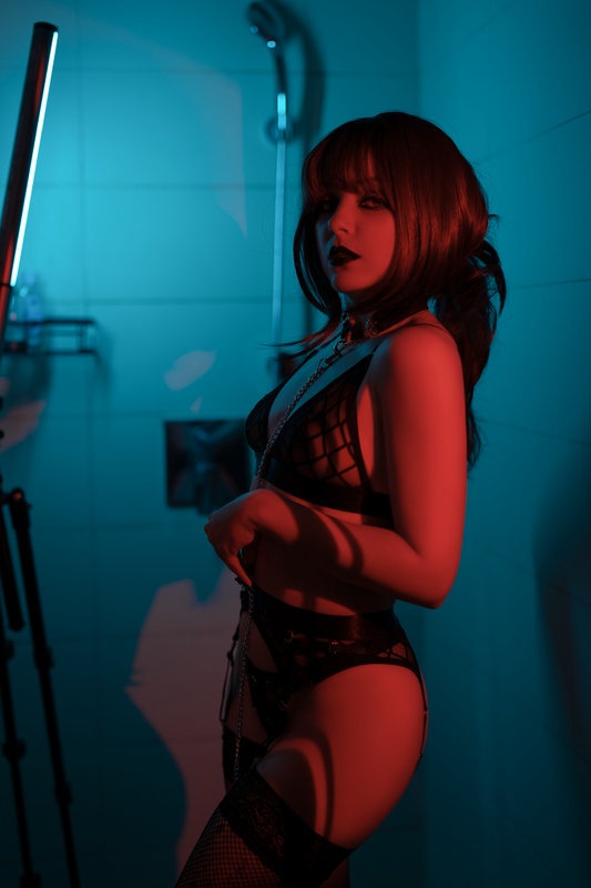 Olyashaa nude photo 9